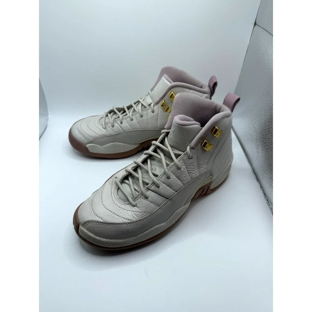 Air Jordan‎ 12 Retro GG 845028-025 Kids 6.5 Sneaker Plum Fog White Leather Shoes